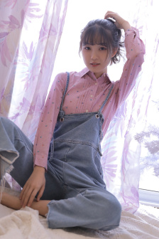 不扣钮的女孩 电影